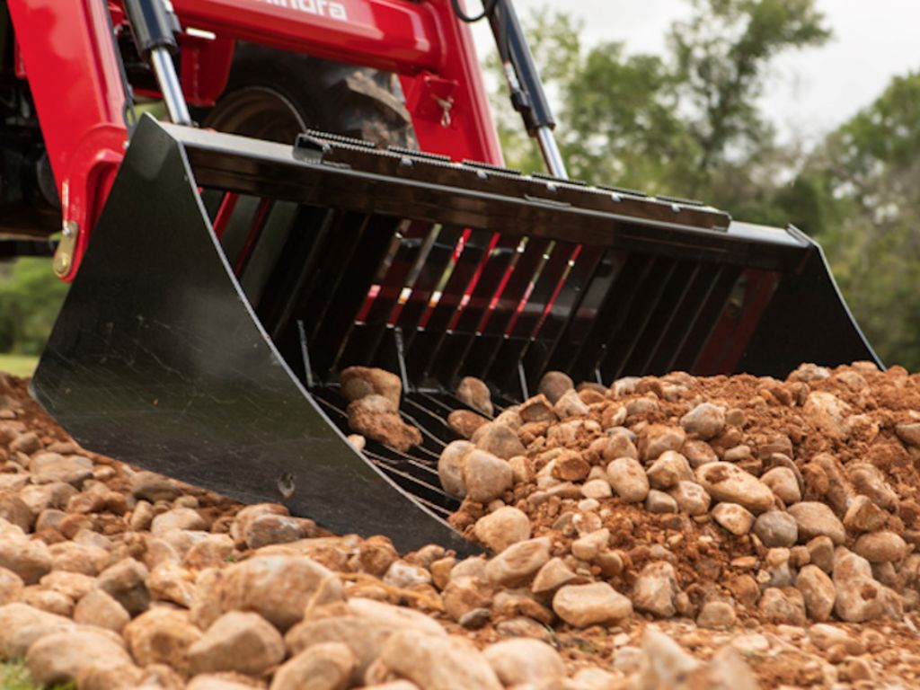 Steel Horses Lufkin | 2024 Mahindra Rock Buckets 66 in